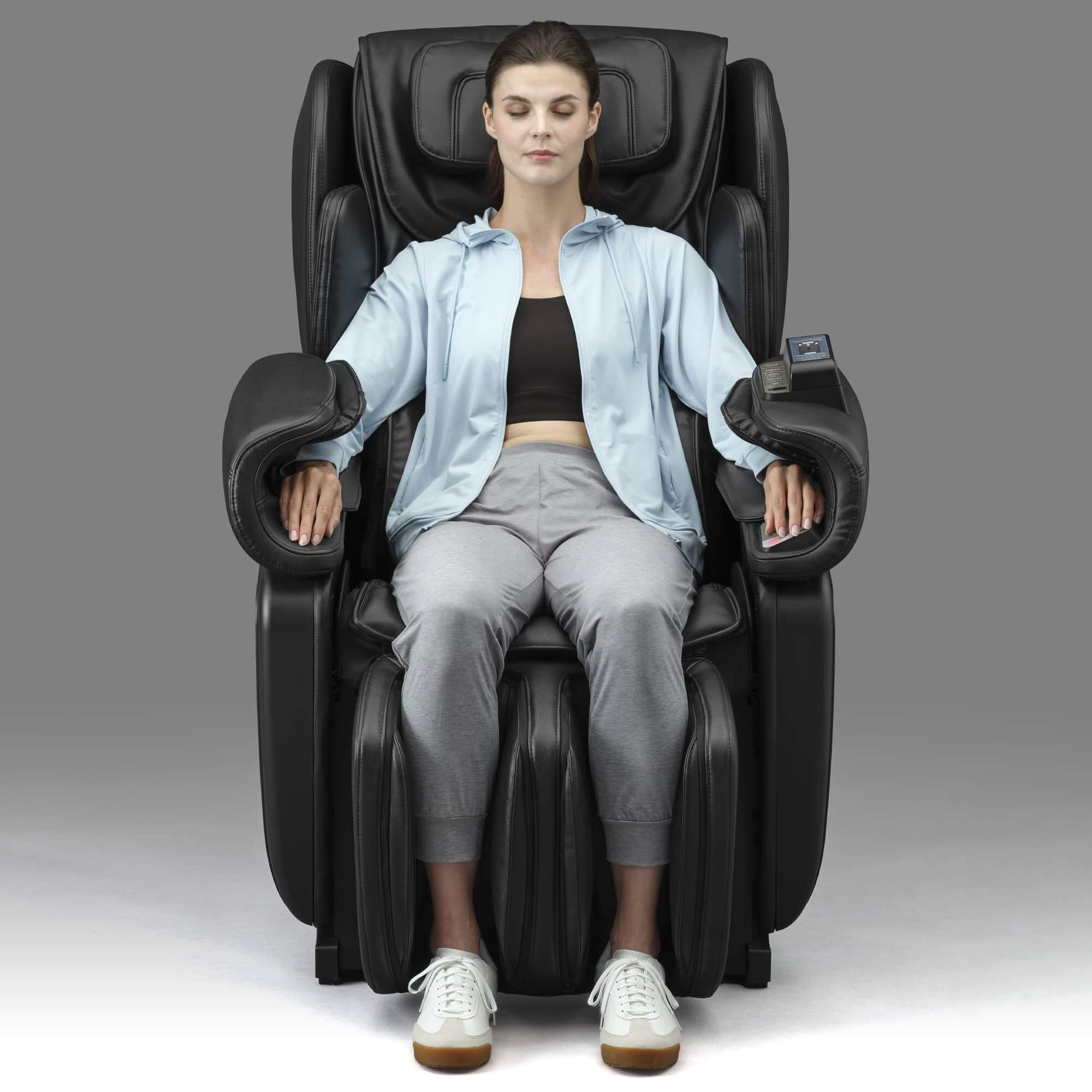 Kurodo E - Premium Commercial Massage Chair