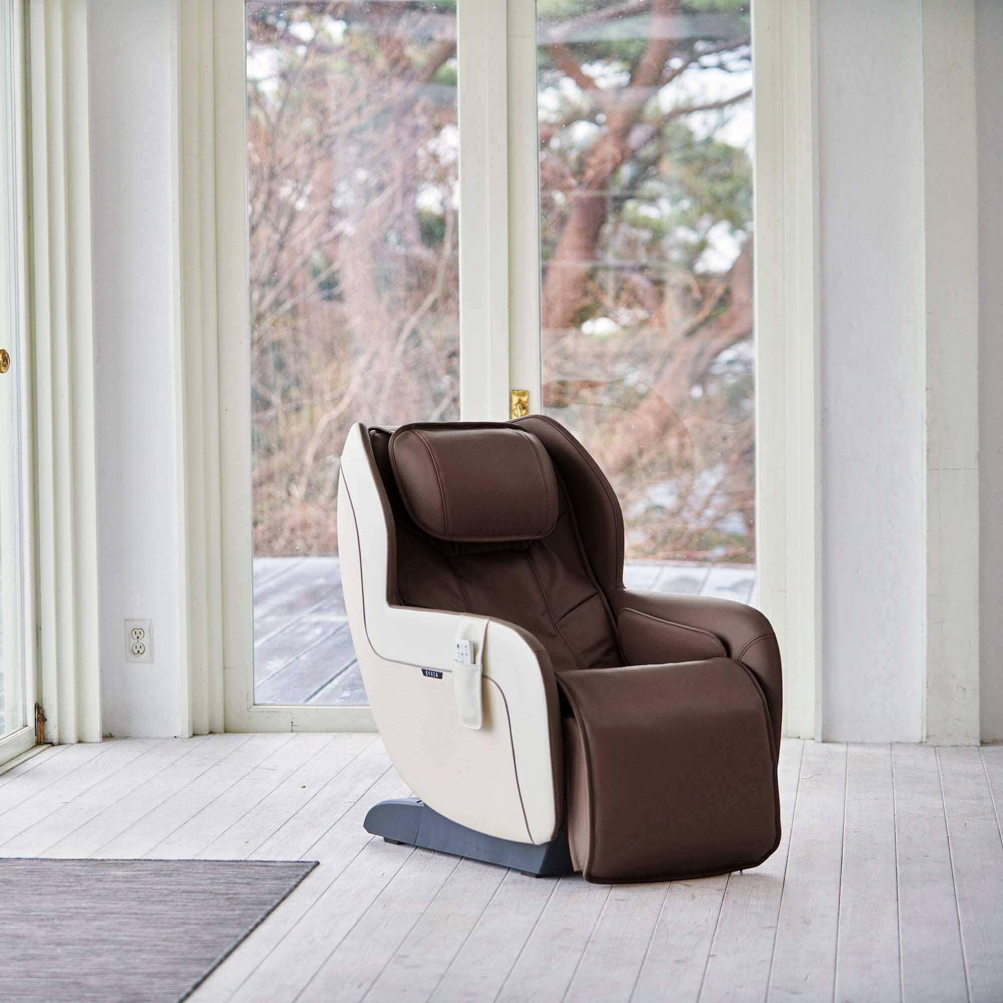 CirC+ Zero Gravity SL Track Heated Massage Chair