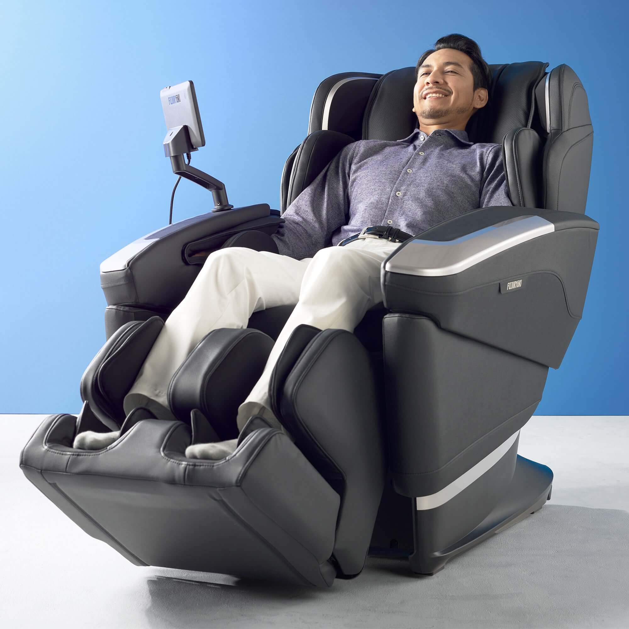 Cyber Relax Ai - Executive Edition - Made in Japan 5D Ai Ultra Premium Massage Chair
